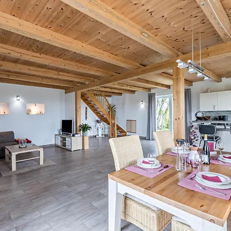 Ferienhaus Augenblick 度假居 *